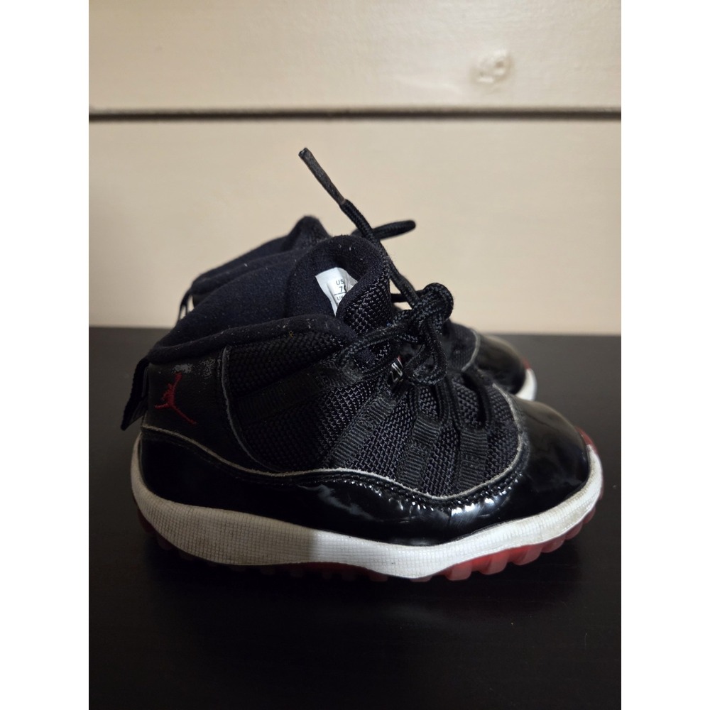 Nike Air Jordan 11 Retro XI TD 'Bred' Shoes Toddler 378040-061 Size 7C - Picture 4 of 5